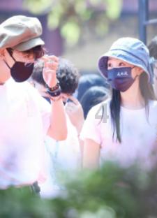 探索知识星球平台 - 没钱结婚会幸福吗?知识共享社区