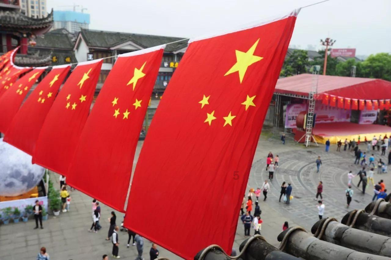 逃离小人国森林