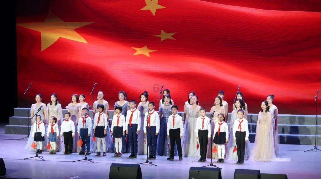迈巴赫S480升级原厂后轮转向系统,提升操控性能与驾驶乐趣